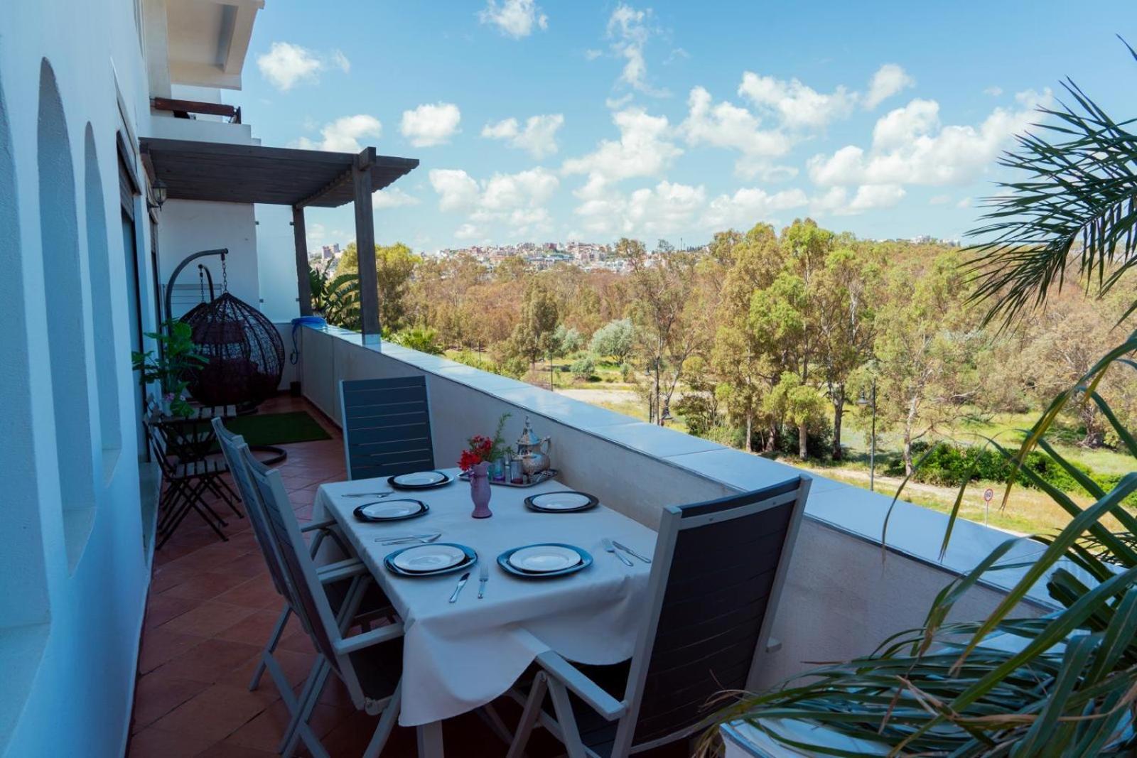 Luxury 3 Bedroom Panoramic Views In Hotspot With Fibre Optic Wifi And Netflix Tangier Exterior photo